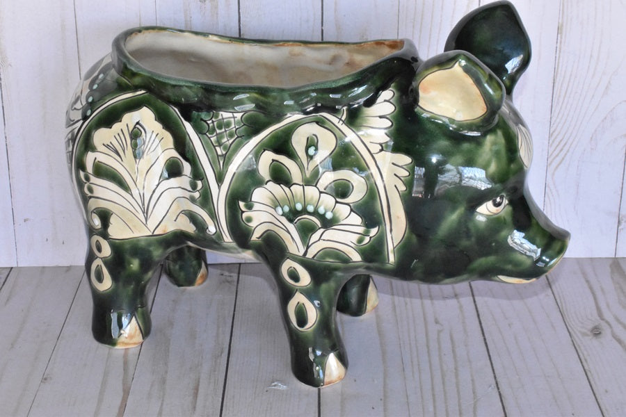 SMALL PIGS TALAVERA PLANTERS