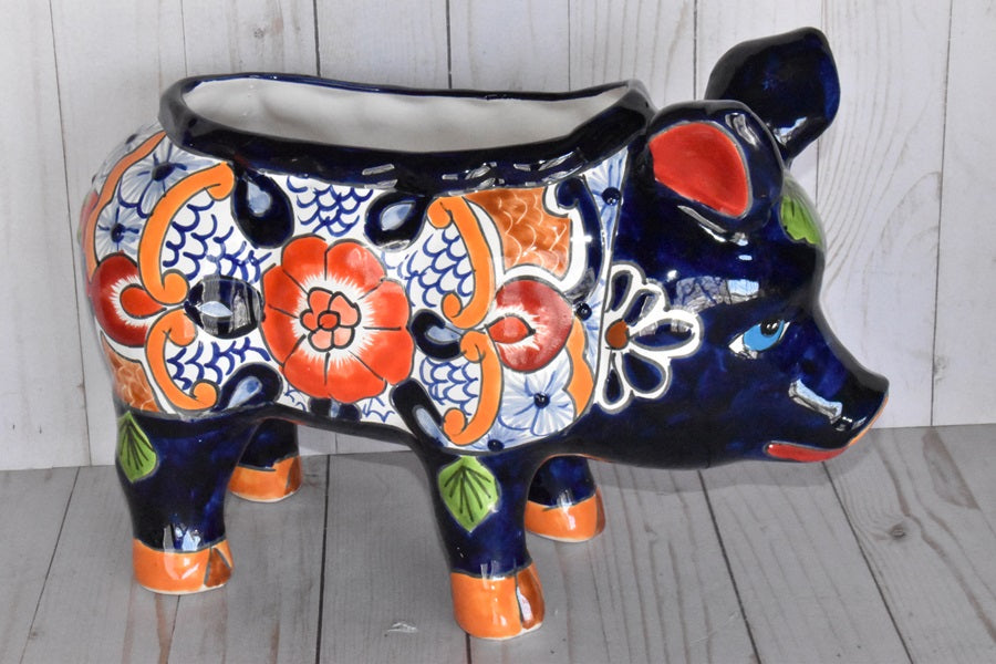 SMALL PIGS TALAVERA PLANTERS