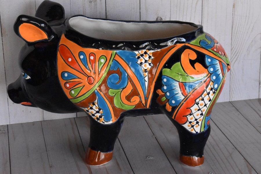 SMALL PIGS TALAVERA PLANTERS