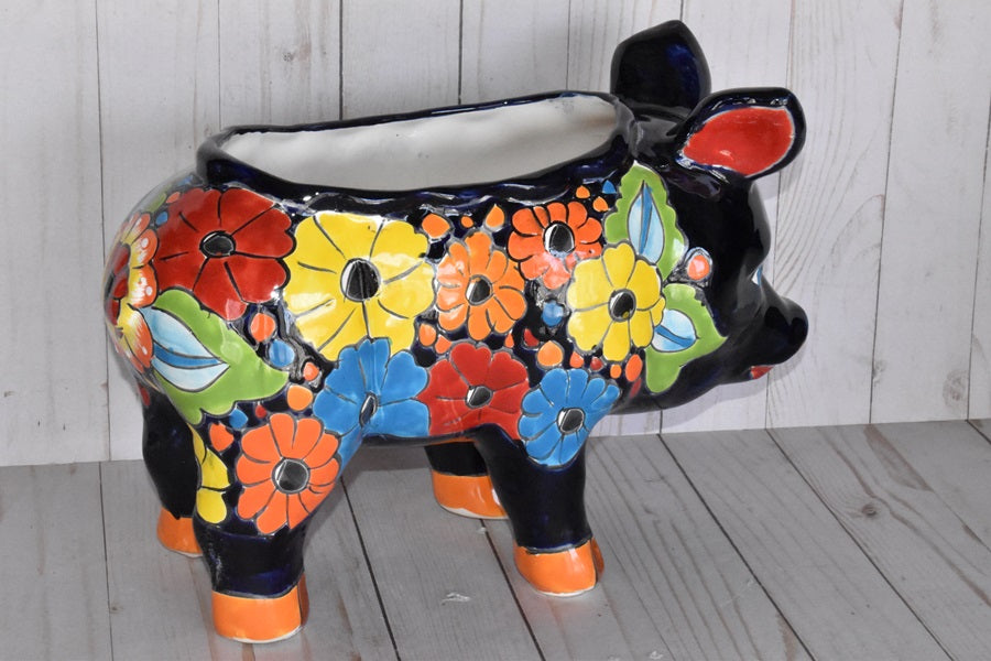 SMALL PIGS TALAVERA PLANTERS