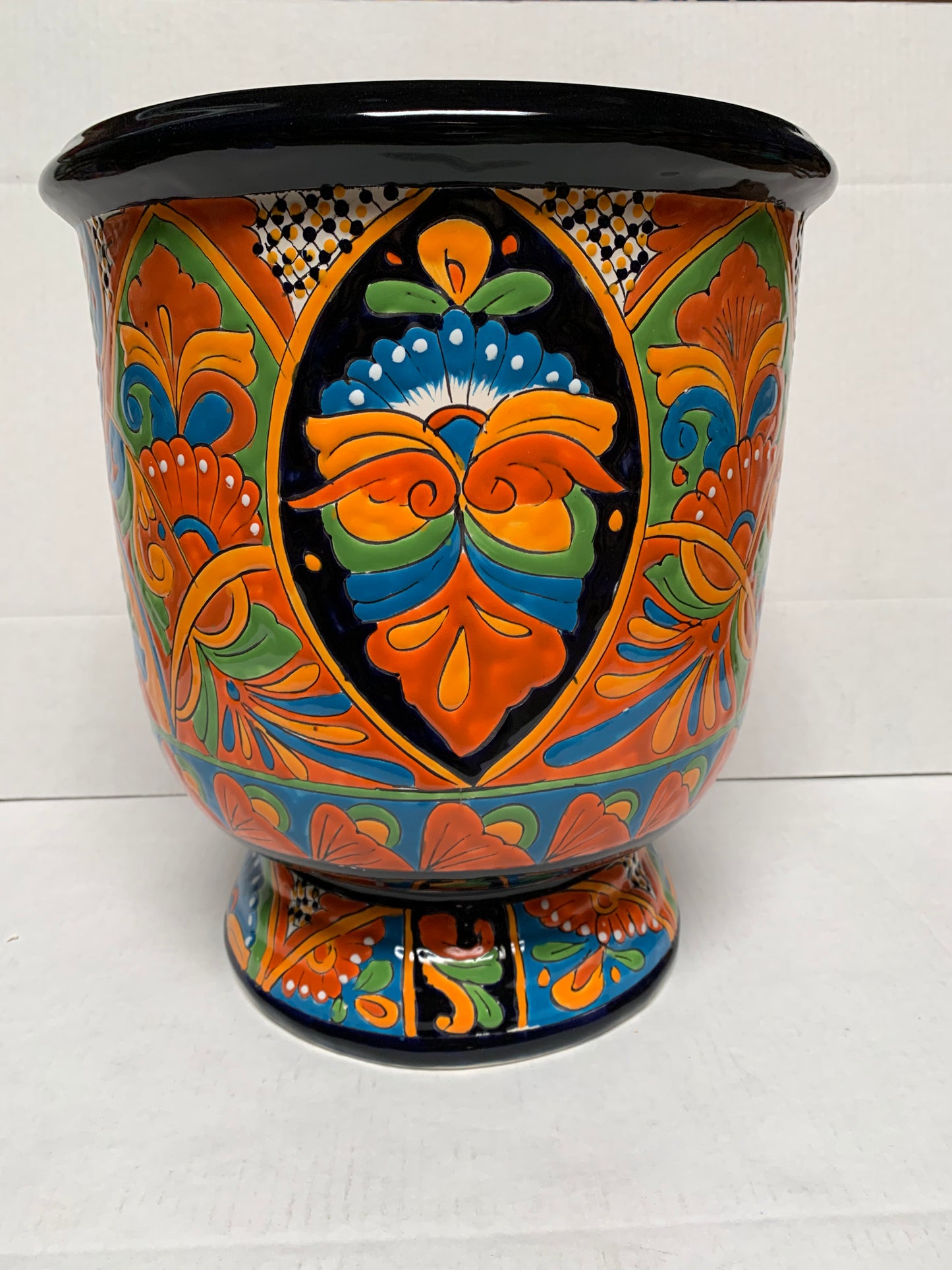 COLLECTION TALL TALAVERA  PLANTER CUPS